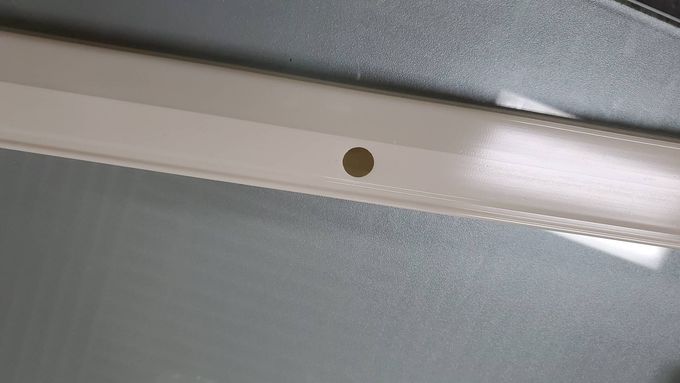 Kecepatan Tinggi Ganda Warna PC LED Tabung Light Housing Extrusion Machine, 4-6m / mnt, Meninju Online