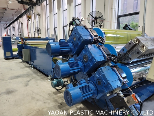 Mesin Ekstrusi PLC Lembaran Plastik Bersertifikat CE 500kg/Jam 100rpm