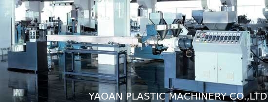 Tipe Baru PP, PE, Mesin Rotan Plastik PVC Untuk Membuat 3 Warna, 2 Warna Dan Satu Warna Plastik Untuk Tebu / Kursi / Teapoy